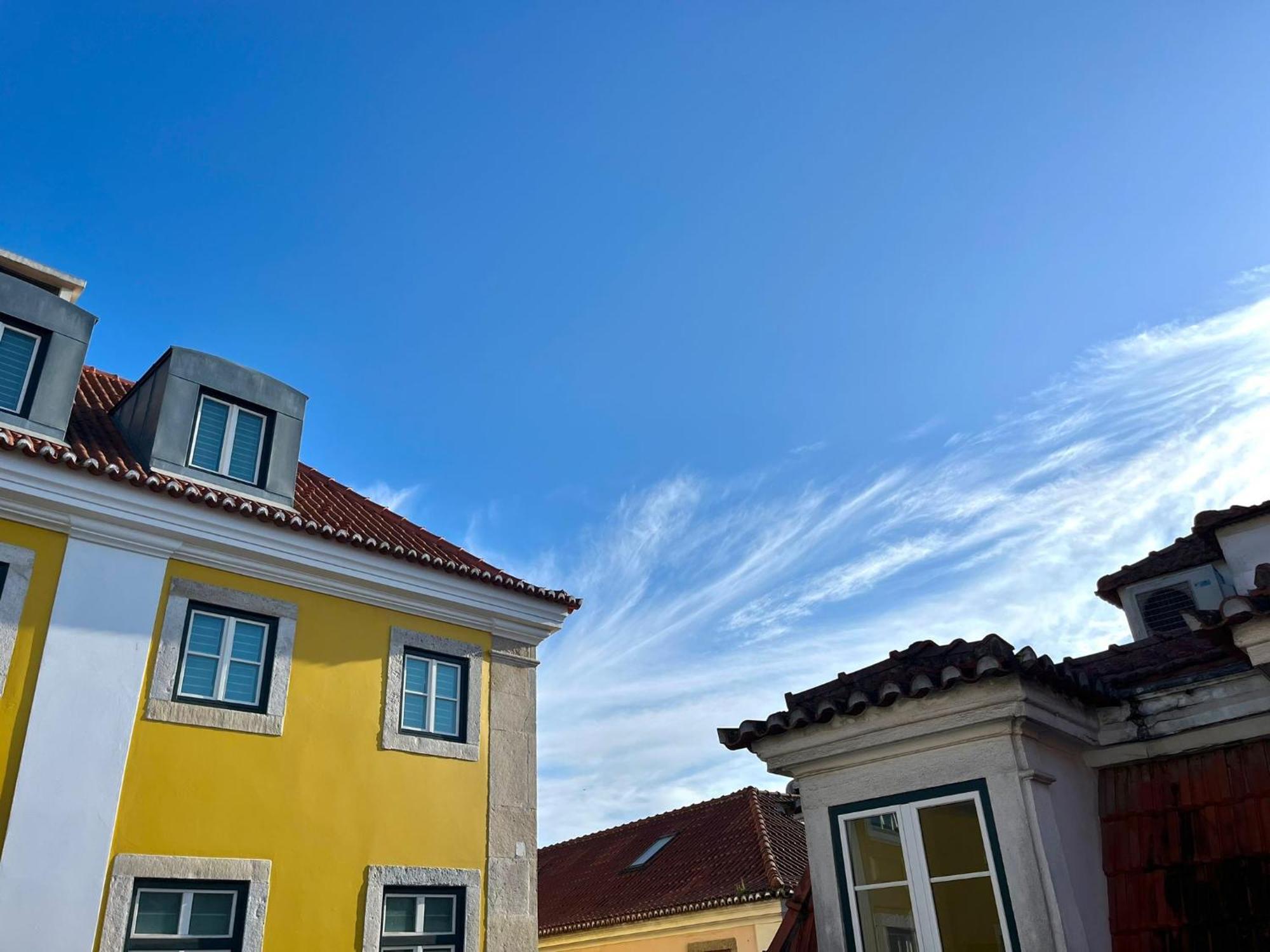 3 Bedroom, 2,5 Bathroom - Bairro Alto Residence Lisbon Luaran gambar