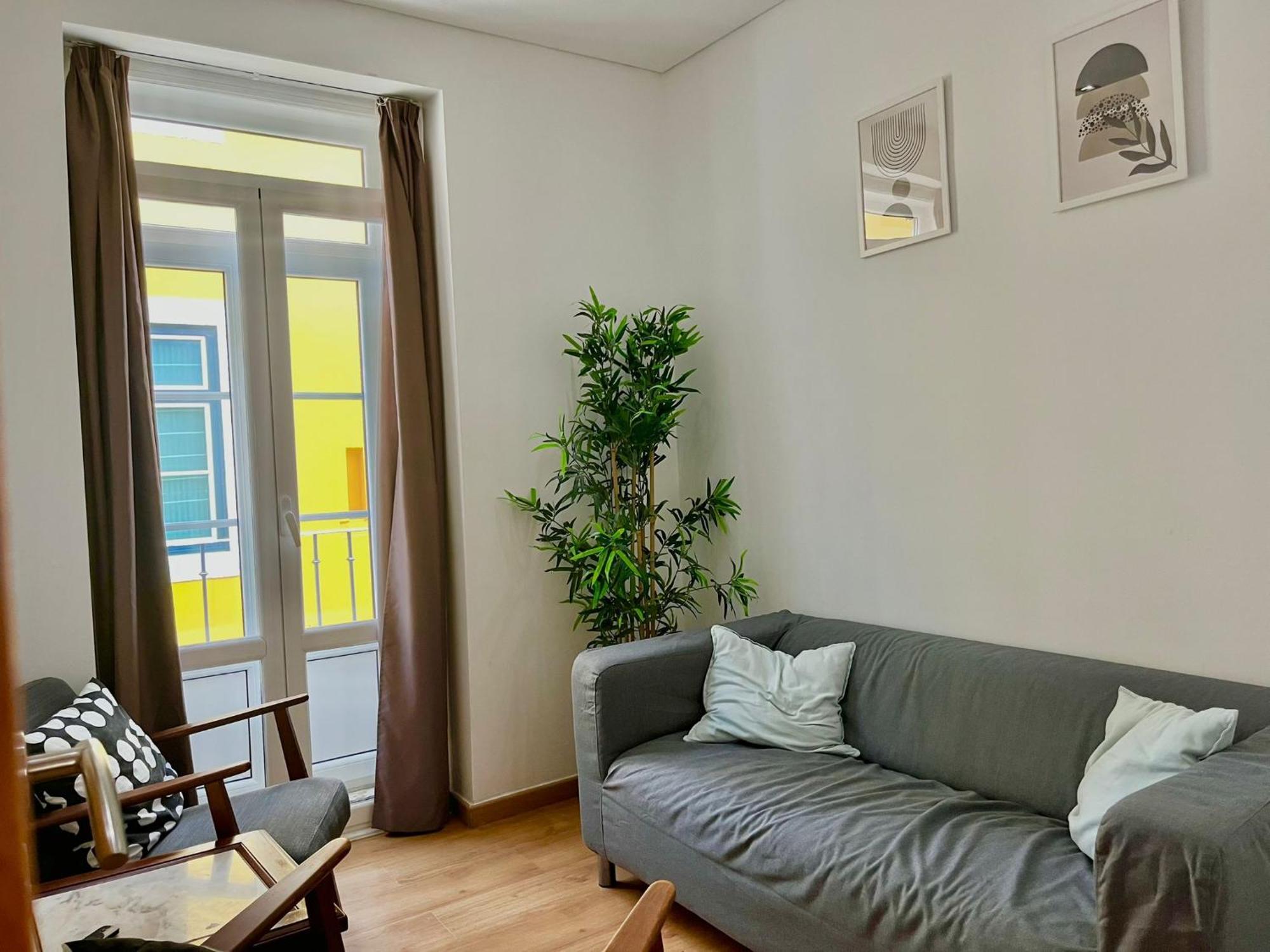 3 Bedroom, 2,5 Bathroom - Bairro Alto Residence Lisbon Luaran gambar